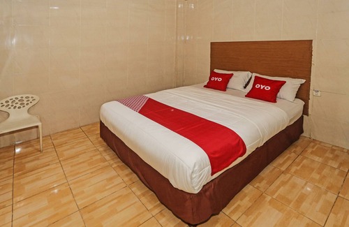 Ciputat Timur Hotel | Super OYO 92674 Hotel Ciputat