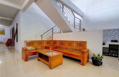 Surakarta Hotel | Super OYO 93012 Griya Kencana Asri Syariah