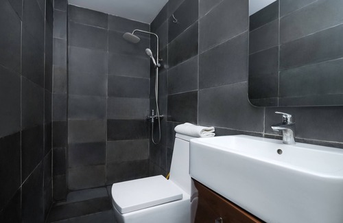 Miri Hotel | Super OYO 977 Hong Kong Suites