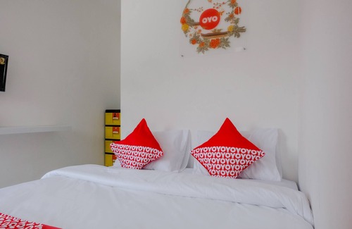 Patrang Hotel | Super OYO Capital O 1176 J3 Residence Syariah
