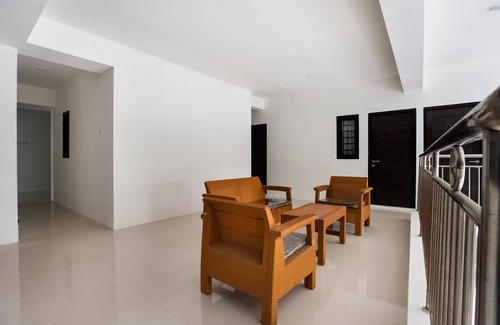 Cimahi Hotel | Super OYO Capital O 3463 Cimahi Guest House
