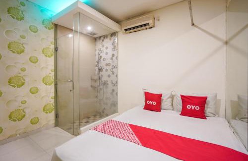 Gubeng Hotel | Super OYO Capital O 92633 Spring Hotel Gubeng