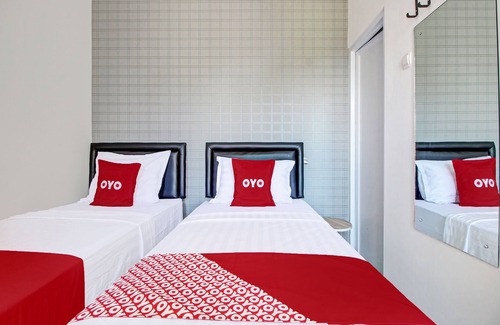 Temon Hotel | Super OYO Collection O 92363 Kp Inn