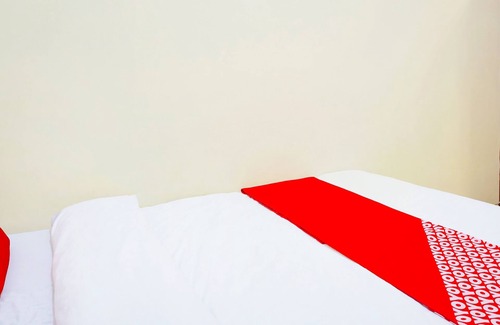 Malang Hotel | Super OYO Flagship 90723 Berlima Guest House Syariah
