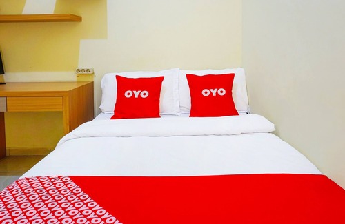 Malang Hotel | Super OYO Flagship 90723 Berlima Guest House Syariah