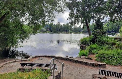 Haller Lake Villa | Super Privacy Lakeshore Forest Home with Air Conditioners at Haller Lake