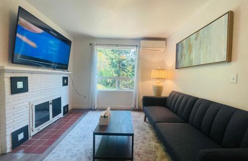 Haller Lake Villa | Super Privacy Lakeshore Forest Home with Air Conditioners at Haller Lake