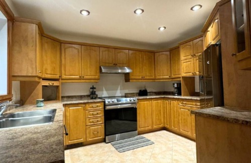 Lac-Superieur Ski Chalet | Super Private property. Relaxing five bedroom