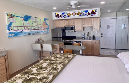 Panama City Beach Condo | SUPER STUDIO Pet Friendly Beach Front