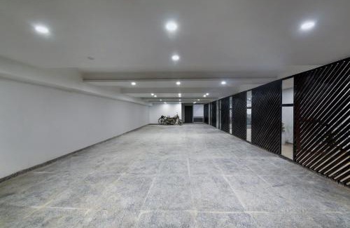 Pashim Vihar Hotel | Super Townhouse 094 HOTEL MORO