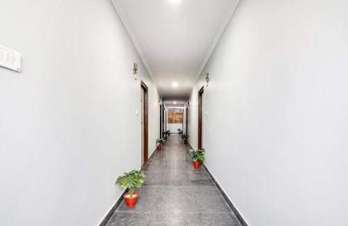 Kukatpally Housing Board Colony Hotel | Super Townhouse De Alphabet Hotel Kukatpally Nexus Mall