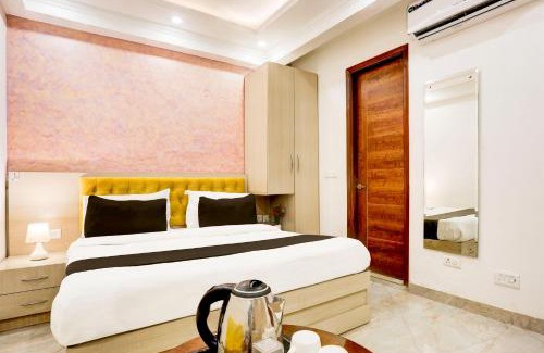 Zirakpur Hotel | Super Townhouse Eden Garden Zirakpur