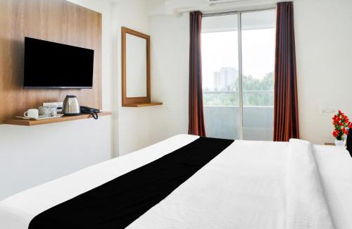 Pune Hotel | Super Townhouse Lohegaon Near Pune Airport formerly Landmark Regency