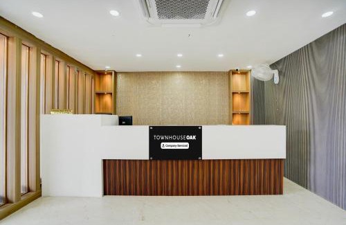 Sigra Hotel | Super Townhouse Oak Banaras Central Railway Junction Formerly Sri Hari Inn