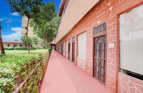 Barli Hotel | Super Townhouse Rampura Formerly Rawat Resort