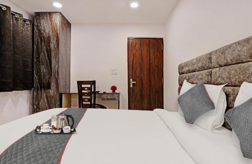Dilshad Garden Hotel | Super Townhouse Roadway Inn