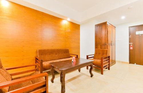 Vaikom Hotel | Super Townhouse Vembanad Tourist Home