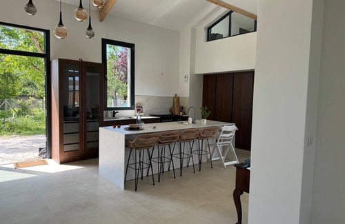 Ambares-et-Lagrave Villa | Super vacation villa near bordeaux