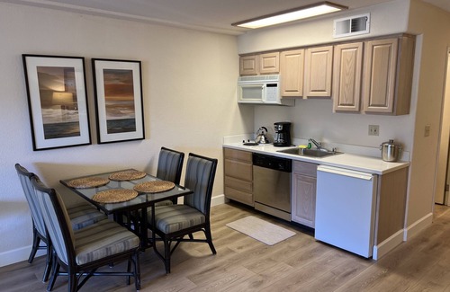 La Selva Beach Condo | Superb 1-Bedroom Beach Condo at Seascape Beach Resort in Aptos, CA