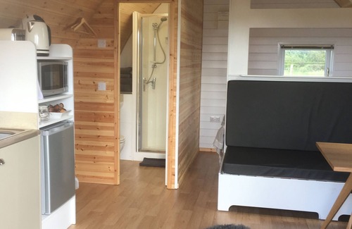 Kilnwick Cabin | Superb 1-bedroom cabin near Driffield in the heart of the Yorkshire Wolds