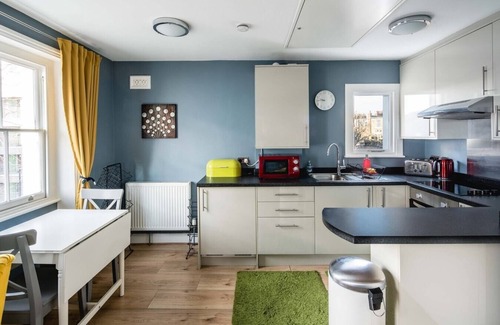 Cantelowes Condo | Superb 1BD Flat in the Heart of Camden Town