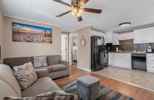 Myrtle Beach House | Superb 2-bedroom house at Ocean Lakes Campground in Myrtle Beach!