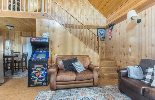 Salcha Cabin | Superb 3-bedroom cabin in Salcha with stunning views of the Northern Lights