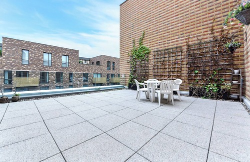 Bromley South Apartment | Superb 3bed 3bath Penthouse near Canary Wharf
