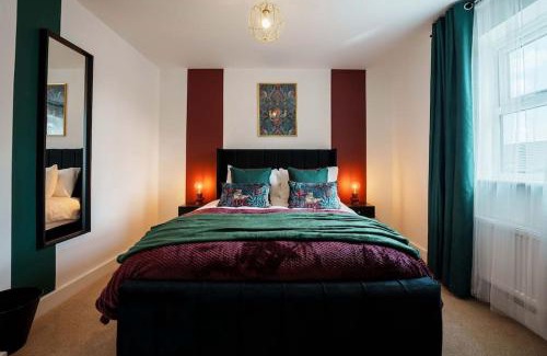 Killingbeck House | Superb 4BR New House