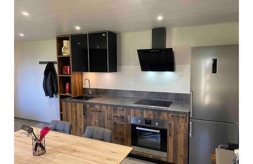 Foncine-le-Haut Apartment | Superb accommodation for 10/12 people