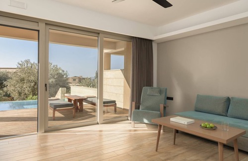 Agia Galini Villa | Superb Agios Vasilios Suite | Lolopechka Suite | 1 Bedroom | Min. Children Age:.
