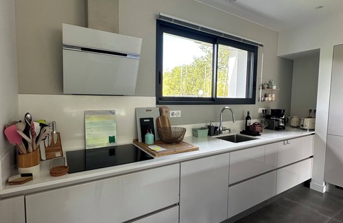 Saint-Aubin-de-Medoc Villa | Superb air-conditioned villa with heated pool between land and sea.