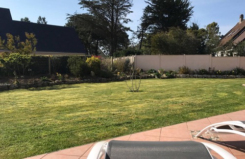 Saint-Germain-sur-Ay Villa | Superb and warm villa located 300 meters from the sea.