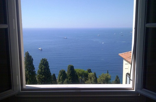Roquebrune-Cap-Martin Apartment | SUPERB APARTMENT WITH POOL AND MAGNIFICENT VIEW ON MONACO