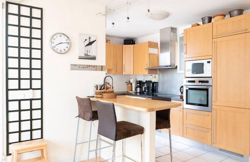 Centre Ville Apartment | SUPERB apartment at the gates of PARIS