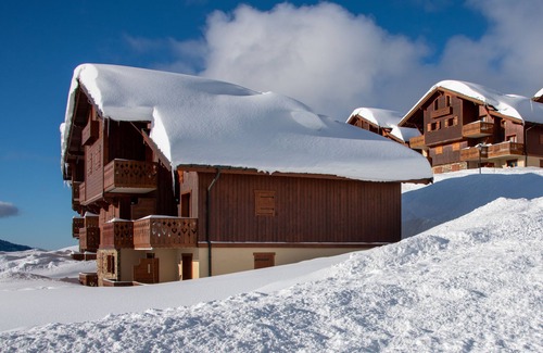 Bisanne 1500 Apartment | Superb apartment on the slopes.
