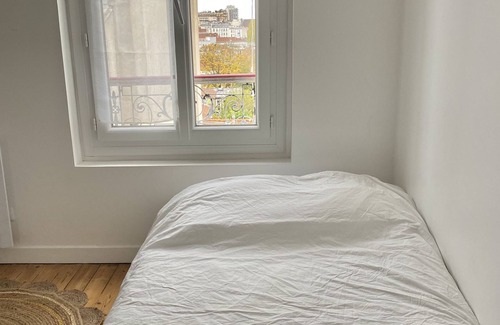 Belleville Apartment | Superb apartment in the center of Paris, refurbished