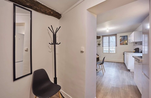 Strasbourg -Saint-Denis Apartment | Superb apartment in the center of Paris