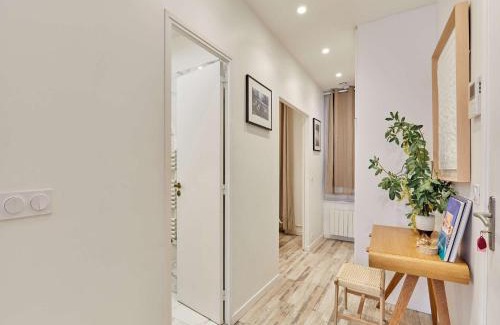 7th Arrondissement Apartment | Superb Apartment Invalides St Germain des Près