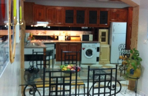 Chott Mariem Apartment | Superb apartment on 2nd floor with sea view