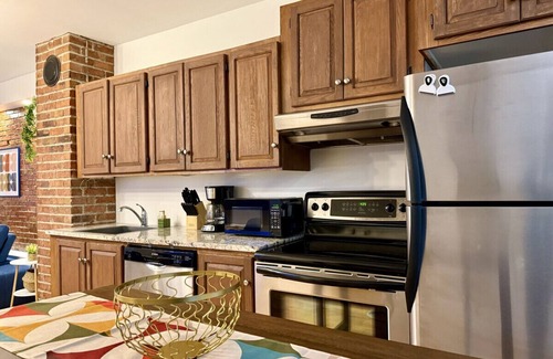Vieux-Limoilou Apartment | Superb Apartment on 3rd Avenue in Limoilou