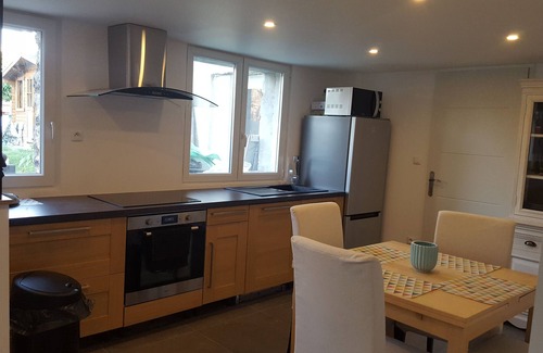 Villejuif Apartment | Superb apartment with garden