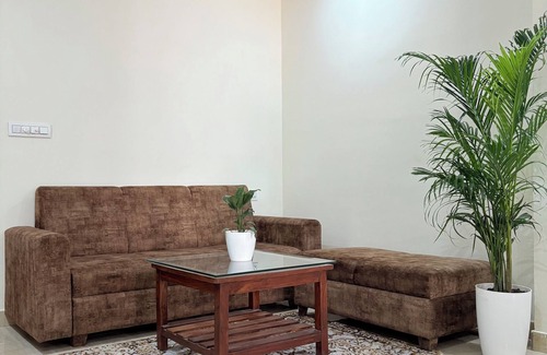 Tapovan Apartment | Superb apartment with AC in vibrant Rishikesh