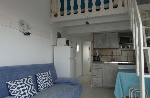 Frontignan Apartment | SUPERB APT FACING THE SEA, 2-minute walk from the beach.T2 MEZZA FRONTIGNAN PLAGE.