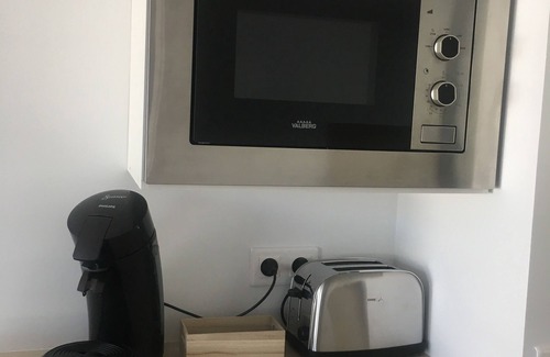 Athis-Mons Apartment | Superb cosy Suite near Orly-Tramway & Paris with terrace
