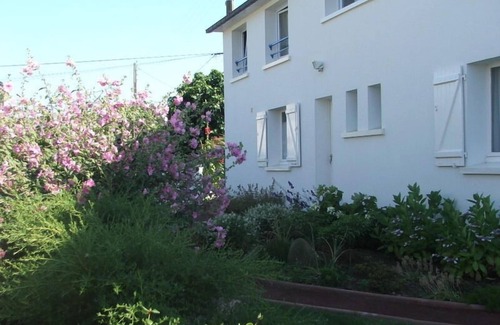 Saint-Cast-le-Guildo Apartment | Superb cottage, sea view, near beaches promo last min 10% from July 6 to 13