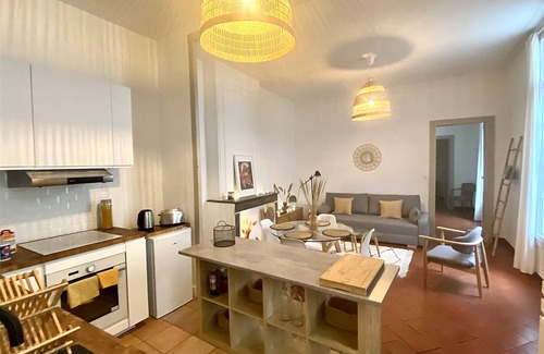 Faubourg Apartment | Superb downtown apartment