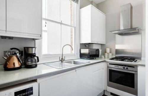 Norland Apartment | Superb duplex in prime area of London