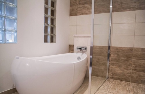 Noves Other | Superb Farmhouse, Pool, Lovely garden, Quiet, Fully air-conditioned