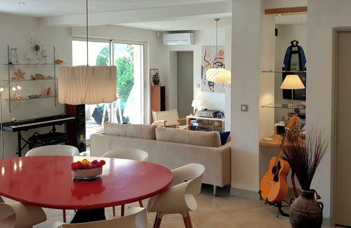Tourrettes Other | SUPERB FARMHOUSE SET IN 2,000 M2 OLIVE GROVE